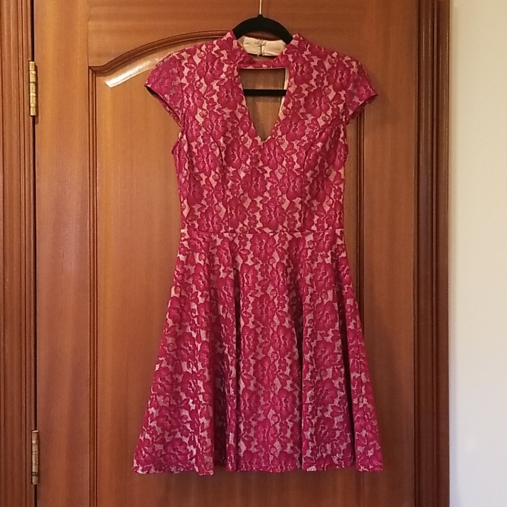 City Studio Lace mini skater sleeveless dress- color red size 6